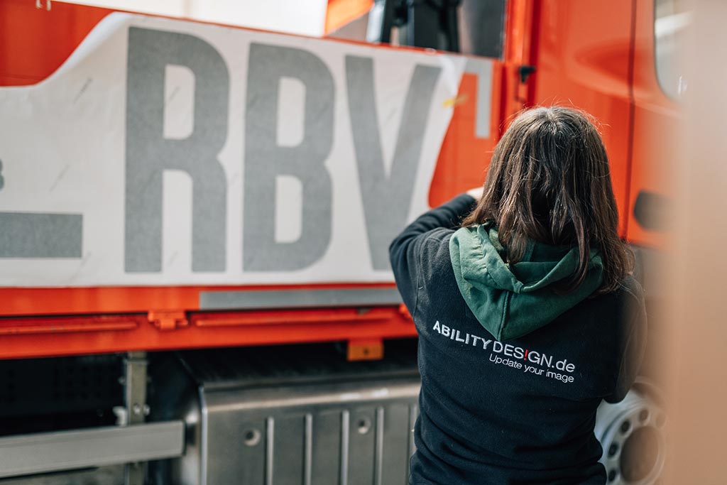 12,5 Ton Truck Folierung gut und güngstig