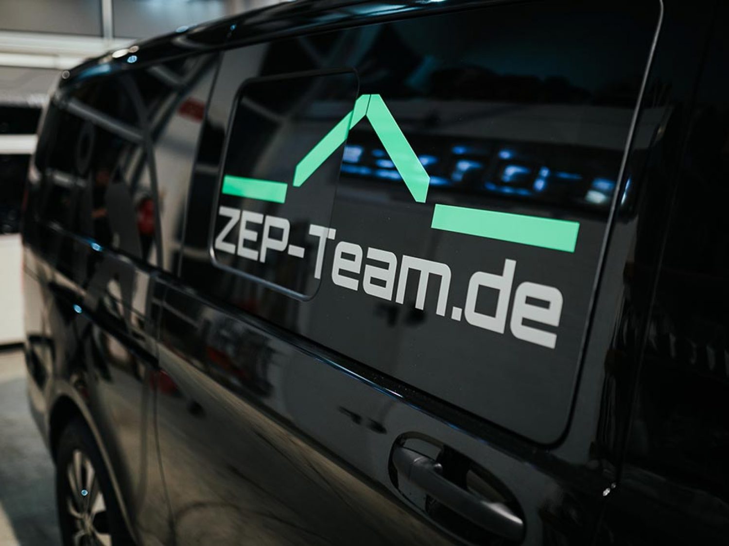 Mercedes KFZ Autofolierung Bielefeld