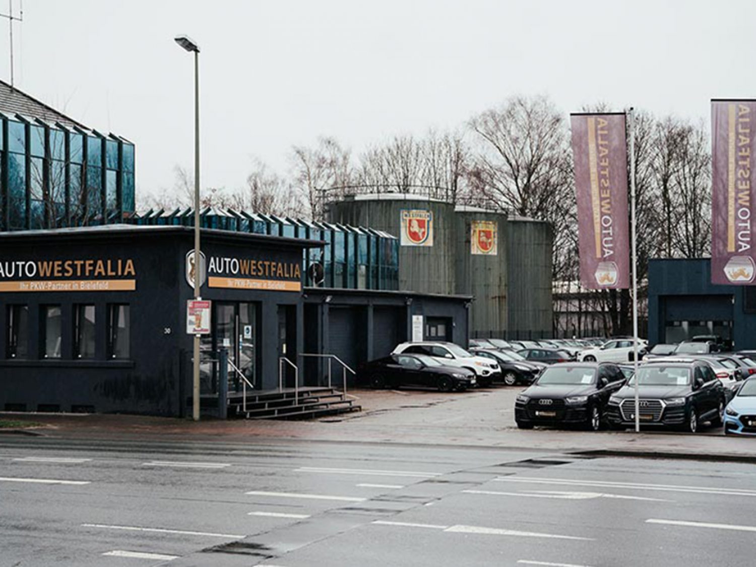 Autowesfalia Fahnen, Lichtwerbung und Banner Dienst