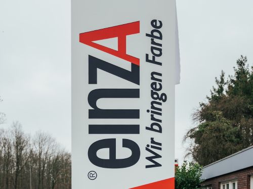 EinzA Farben – Umfassende Außenpräsentation im CI des Kunden